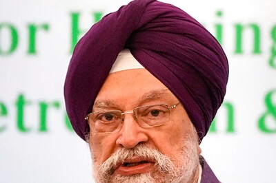 BJP Slams Bengal Govt for Opposing HC's Decision on Shajahan Sheikh