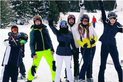 Hrithik Roshan, Sussane Khan's 'Modern Family' Holiday Pictures will Leave you Beaming