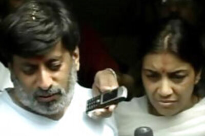 Aarushi murder: Father moves SC to restrain media