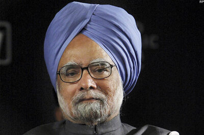 Young people required to lead India: PM