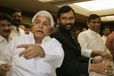 Sulk now but you need me later: Lalu tells Sonia