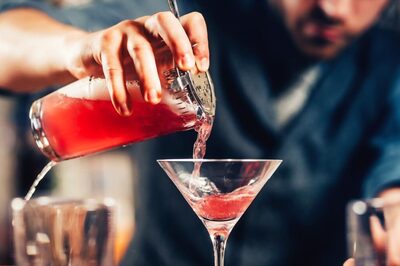 Cosmopolitan Day 2024: 3 Ways To Make A Cosmopolitan Cocktail