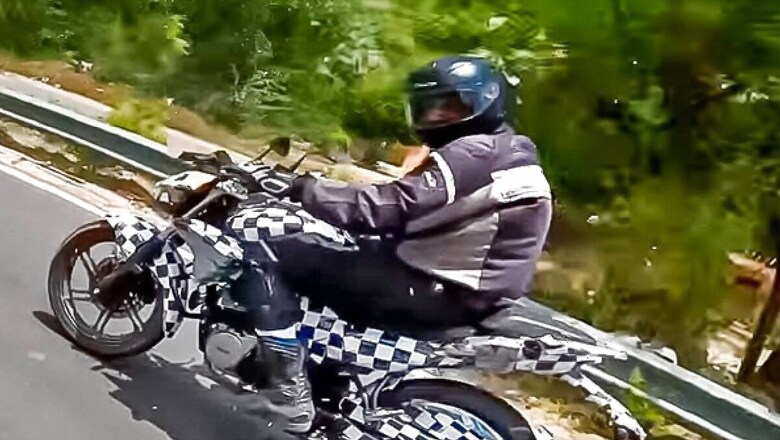 Hero’s Upcoming 125cc Bike Spotted Testing On Road, Pics Inside