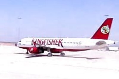 Kingfisher Airlines slashes salaries of trainee pilots