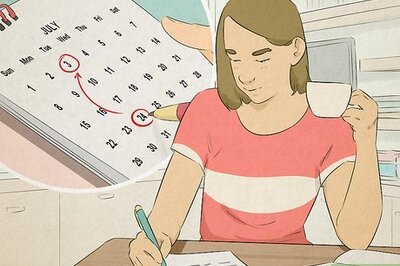 How to Write and Give a Memorable Maid of Honor Toast