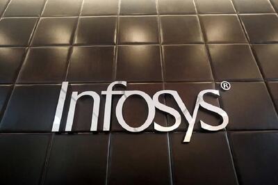 Indiana Governor Welcomes Infosys, Announces India Visit