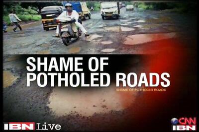 Potholed India makes life miserable in cities
