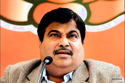 PM should adopt a ruthless stand on LoC killings: Gadkari