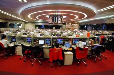 US Stocks Suffers Worst Fall in Six Years, Treasury Yields Fall From Last Week's Four-year High