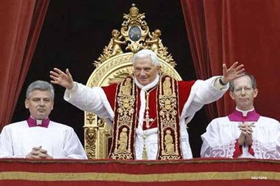 Pope's Christmas message admonishes China