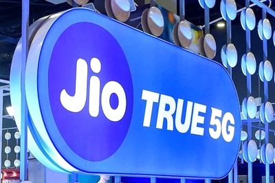 Reliance Jio Q4 Results: Profit Jumps 13% to Rs 5,337 Crore, Revenue Increases 11% at Rs 25,959 crore