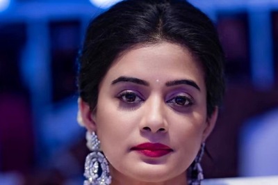 Kannada Actress Priyamani Looks Stunning In A White Netted Saree, Fans Can't Keep Calm