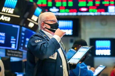 Global Stocks Advance After Wall St Snaps Winning Streak