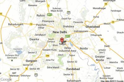 Delhi: Teenager stabbed to death outside his house