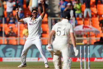 India vs England: Axar Patel Effortlessly Takes Ravindra Jadeja's Place in India's Spin Attack