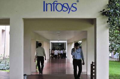 Infosys Shares Extend Losses as Leadership Issues Outweigh Share Buyback