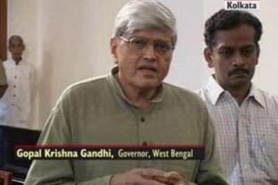 West Bengal communists see red at Governor