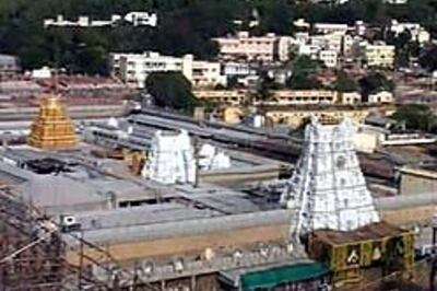 Tirupati authorities give women a dressing down