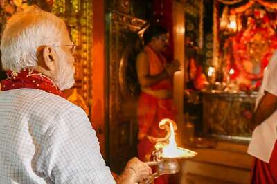 Navratri 2022 Day 6: PM Modi Seeks Goddess Katyayani Blessings, Prays for Self-confidence in Everyone’s Life