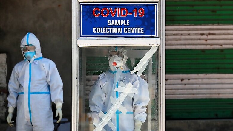 Senior Doctor Posted at SMHS Hospital in Srinagar 'Detained, Humiliated' by Cops in J&K, Medicos Outraged