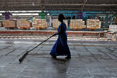 Workers' Rights at Risk as Indian Labour Laws Face Post-lockdown Challenge