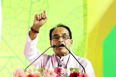 In Jibe on Delay in Portfolio Allocation, Shivraj’s Attempt to Pit Kamal Nath Against Digvijaya Singh