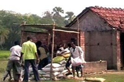 No Maoists in Nandigram: Govt | Advani slams Left | Chat