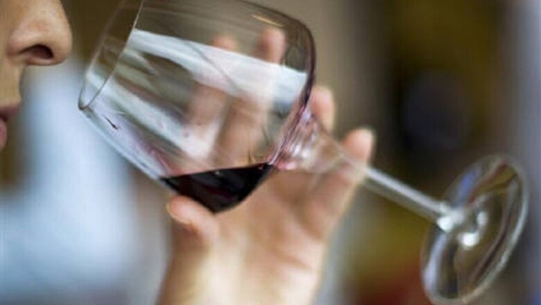 Thanks, but no thanks: Winemakers to FB, Twitter!