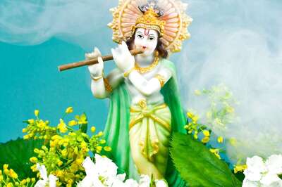 Raksha Bandhan: When Lord Krishna Narrated Origin Story to Yudhishthira
