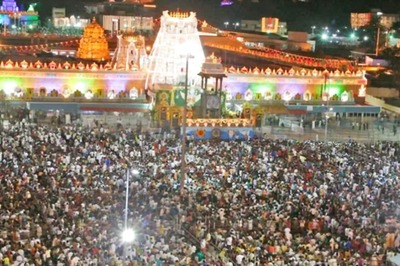TTD Updates Rules For Tirumala Darshan During Navaratri Brahmotsavam