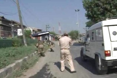 One killed, four injured in Srinagar clash