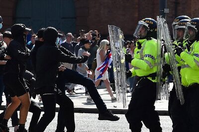 More Than 1,000 Arrested Following UK Riots, Police Say