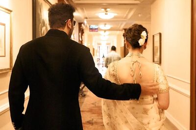 Ranbir Kapoor Protects Alia Bhatt In NEW Photos From National Film Awards, Poses For Selfie; See Pics