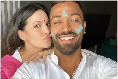 Hardik Pandya, Fiancee Natasa Stankovic Create Buzz on Social Media with Holi Celebration Pics
