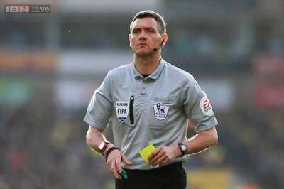 Referee Andre Marriner retained despite Arsenal red-card blunder