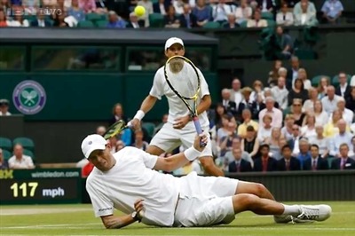 Sock, Pospisil beat Bryan brothers in Wimbledon final