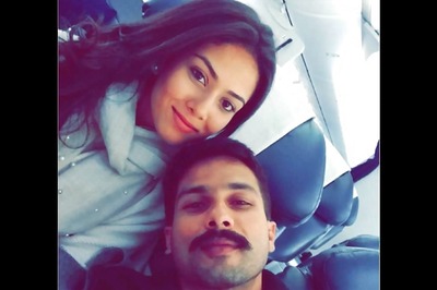 Photo of the day: Shahid Kapoor poses for an endearing selfie with wife Mira Kapoor