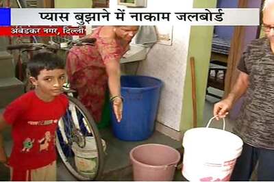 Delhi polls: No end to Ambedkar Nagar's water crisis