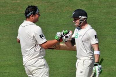 2nd Test: Mountain to climb for India | Scorecard