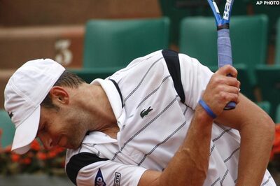 Ill-tempered Roddick crashes out