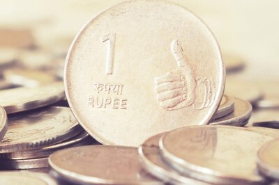 Rupee Slips Sharply by 13 Paise to 77.67 Against US Dollar in Early Trade