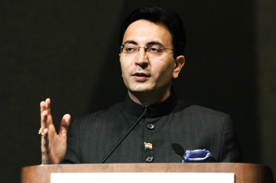 Congress Dissenter Jitin Prasada Faces Backlash in UP, 'Official' Targeting Miffs Kapil Sibal