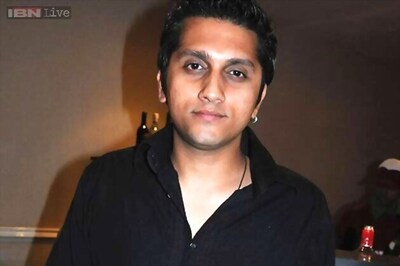 Impressed by 'Ek Villian' trailer, Karan Johar, Ekta Kapoor congratulate Mohit Suri