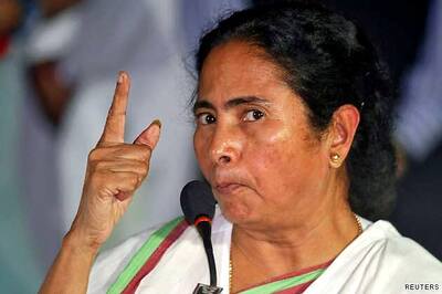 Angry Mamata publicly screams at her security guards