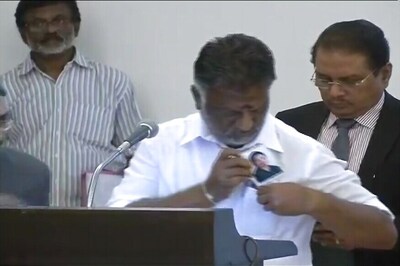 With Jayalalithaa's Photo in Pocket, Panneerselvam Takes Oath as CM