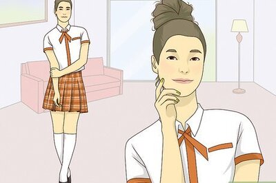 How to Be a Popular Girl in a Private School