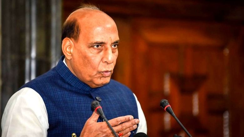 Union Ministers Rajnath Singh, Niramala Sitharaman Congratulate Mamata Banerjee on Poll Victory