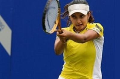 Sania-Mattek bow out of doubles semis