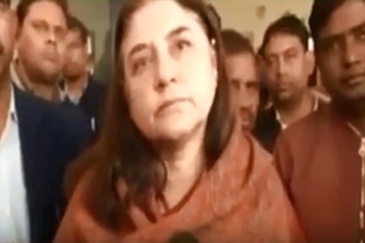 Maneka Chides Official During Review of Welfare Works in Uttar Pradesh