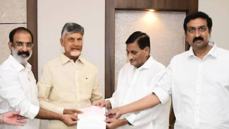 Film Nagar Cultural Center Donates Rs 25 Lakhs To Flood Victims In Andhra Pradesh And Telangana